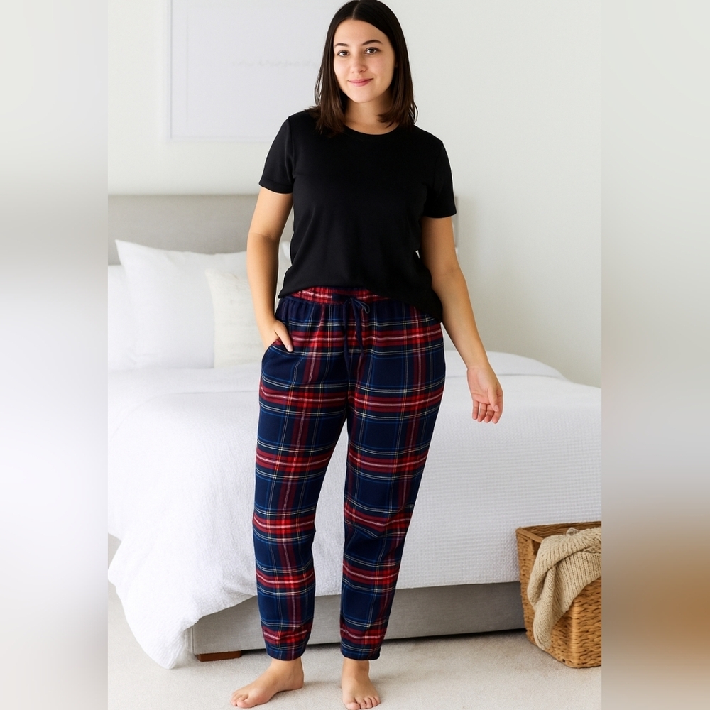 Plush Plaid Warm PJ Pants NWT Small Comfy